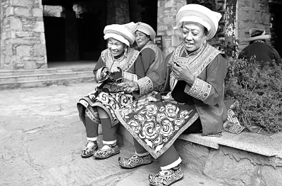 藏羌彝文化产业走廊:西部增长极-光明日报-光明