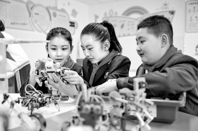 学段贯通，为拔尖创新人才铺就个性“进阶路”