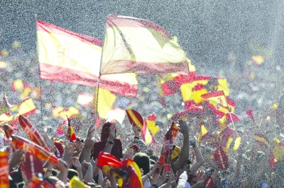 西班牙足球征服史