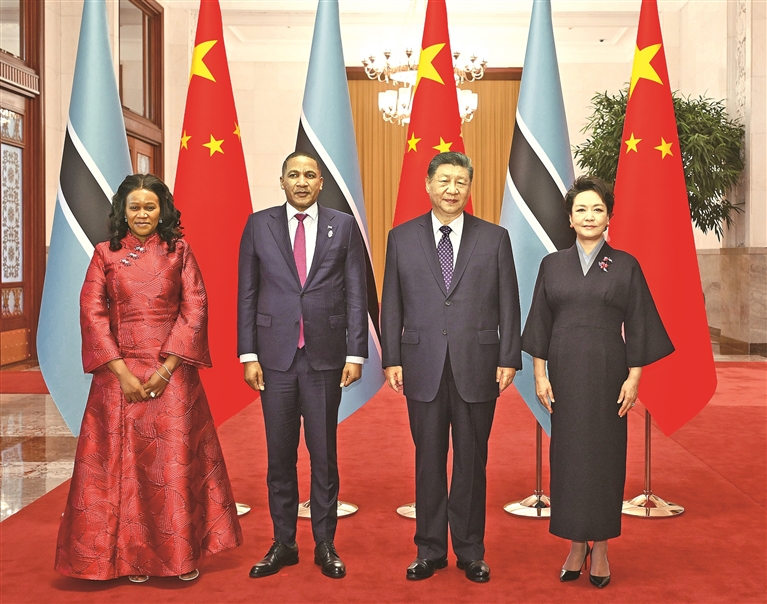 习近平同博茨瓦纳总统博科会谈 习近平同博茨瓦纳总统博科会谈