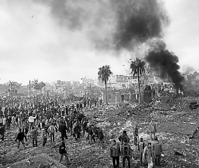 以军大规模空袭加沙至少140名巴勒斯坦人丧生