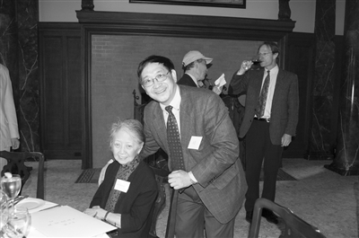 中国当代文学走出去,最大瓶颈在翻译